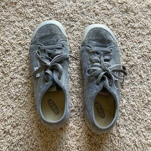 Keen Elsa Lite W Womens Felt Low Tops. Gray Shoes Comfort 8.5